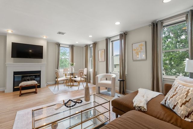 253-255 Main St. 2, Boston, MA 02129