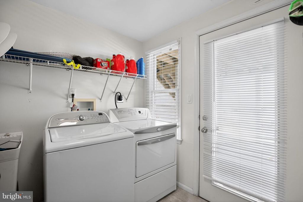 Image 36 of property listing at 8071 WINDWARD KEY DR, Chesapeake Beach, MD 20732