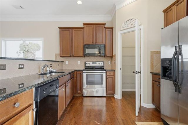 5962 Lexington Way, Braselton, GA 30517