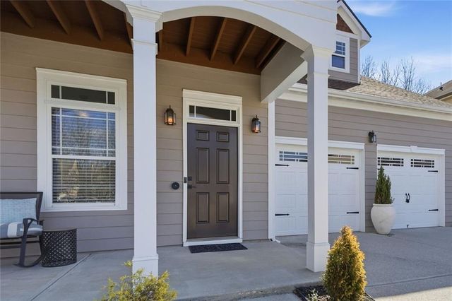 5962 Lexington Way, Braselton, GA 30517