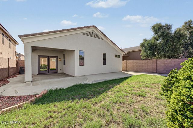 9042 W BLUEFIELD Avenue, Peoria, AZ 85382