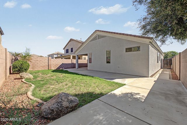 9042 W BLUEFIELD Avenue, Peoria, AZ 85382