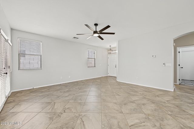 9042 W BLUEFIELD Avenue, Peoria, AZ 85382