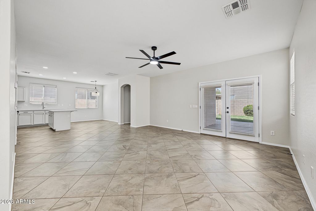 9042 W BLUEFIELD Avenue, Peoria, AZ 85382 — photo 5