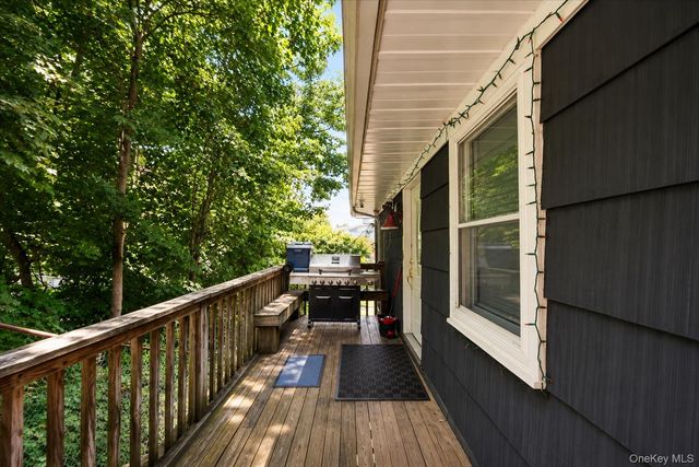 62 Raybrook Rd, Yonkers, NY 10704