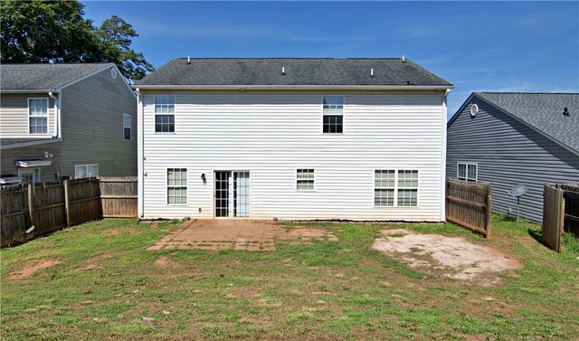 305 N Chestnut Street, Seneca, SC 29678