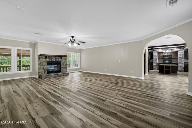 552 Colonial Landing Road SE, Bolivia, NC 28422