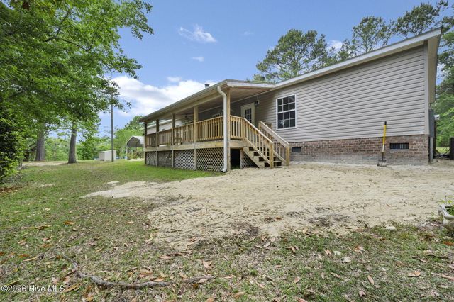 552 Colonial Landing Road SE, Bolivia, NC 28422