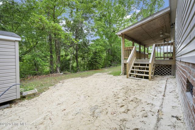 552 Colonial Landing Road SE, Bolivia, NC 28422