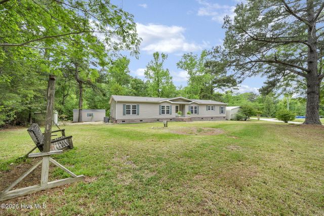 552 Colonial Landing Road SE, Bolivia, NC 28422
