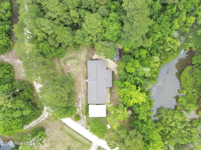 552 Colonial Landing Road SE, Bolivia, NC 28422