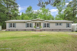552 Colonial Landing Road SE, Bolivia, NC 28422