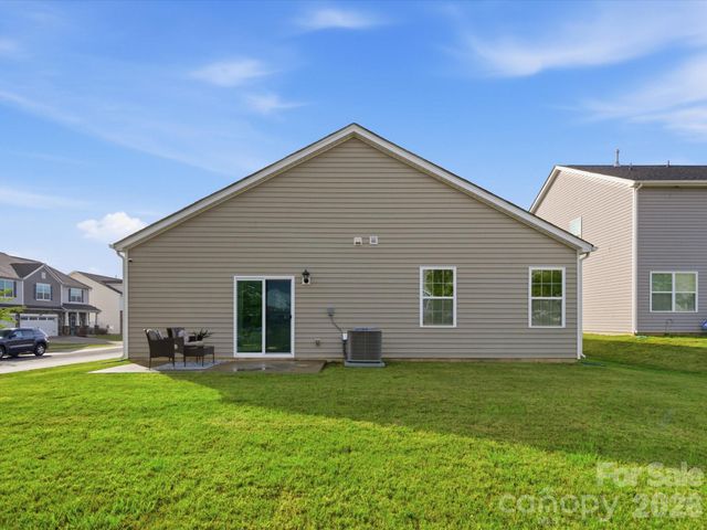 9705 Tea Garden Drive, Gastonia, NC 28056