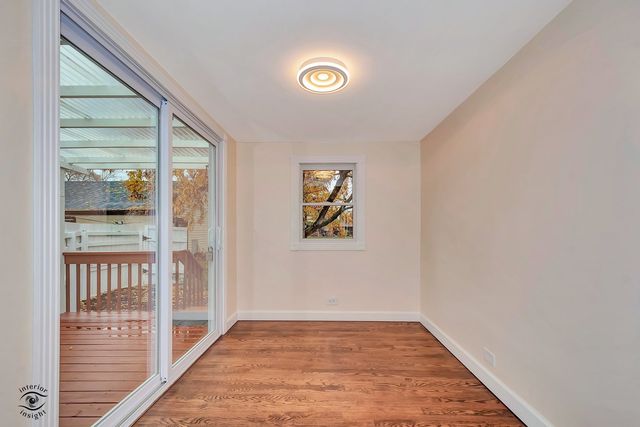 748 73rd Court, Willowbrook, IL 60527