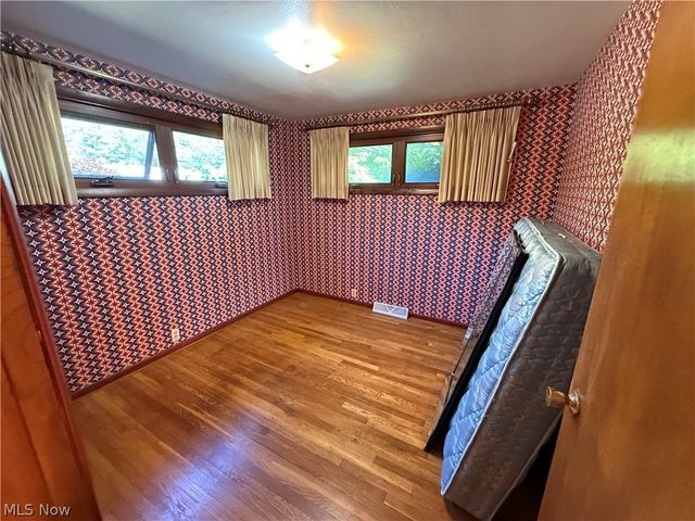 2174 Rockefeller Road, Wickliffe, OH 44092