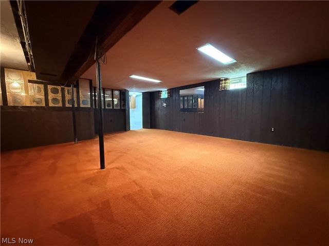 2174 Rockefeller Road, Wickliffe, OH 44092