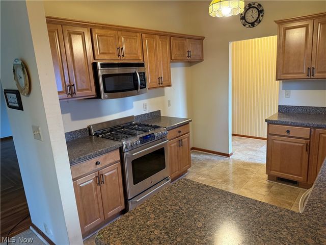 2174 Rockefeller Road, Wickliffe, OH 44092