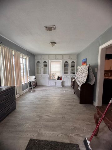 2106 Utah Street, Baytown, TX 77520