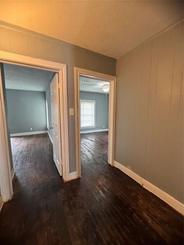 2106 Utah Street, Baytown, TX 77520