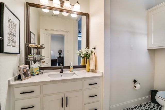 7 Bluebonnet Trail, Greenville, TX 75402