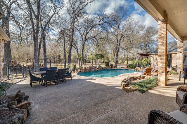 7 Bluebonnet Trail, Greenville, TX 75402