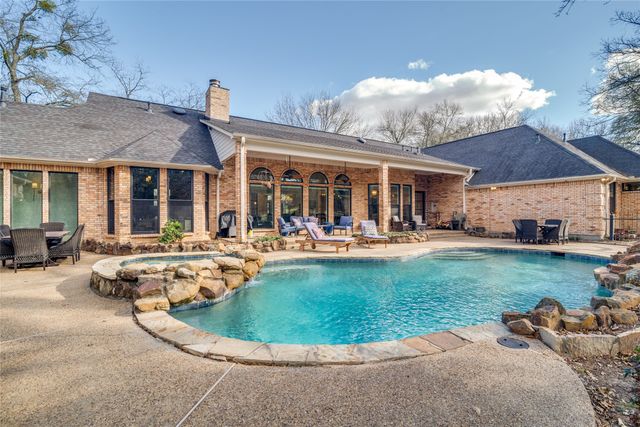 7 Bluebonnet Trail, Greenville, TX 75402