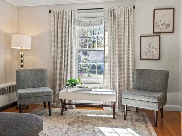 30 Kinnicutt Rd, Worcester, MA 01602