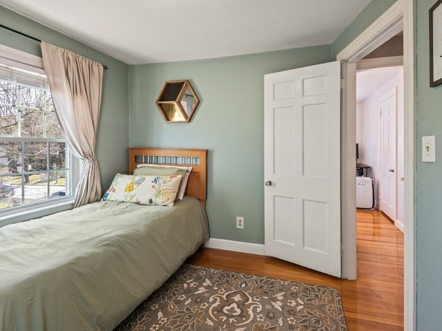 30 Kinnicutt Rd, Worcester, MA 01602