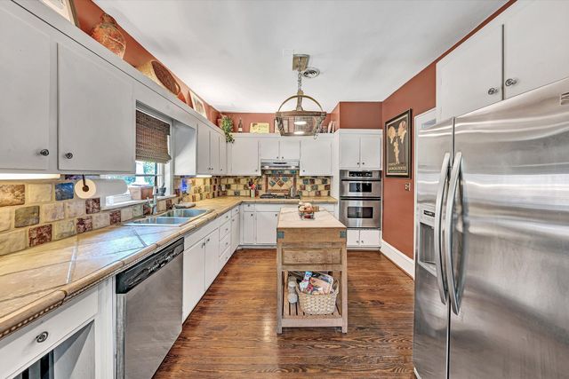1831 Carter RD SW, Roanoke, VA 24015