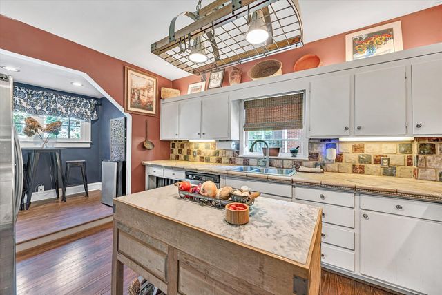 1831 Carter RD SW, Roanoke, VA 24015