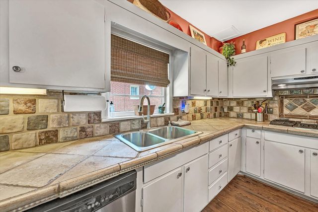 1831 Carter RD SW, Roanoke, VA 24015