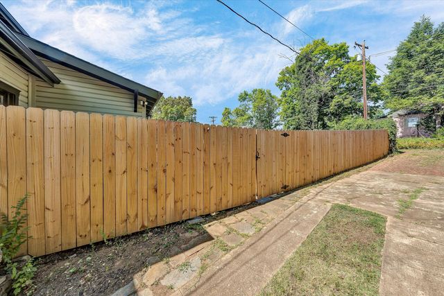 1831 Carter RD SW, Roanoke, VA 24015