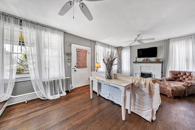 1831 Carter RD SW, Roanoke, VA 24015