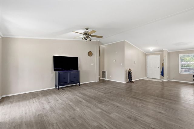 5904 Tranquility Circle, Fort Worth, TX 76140
