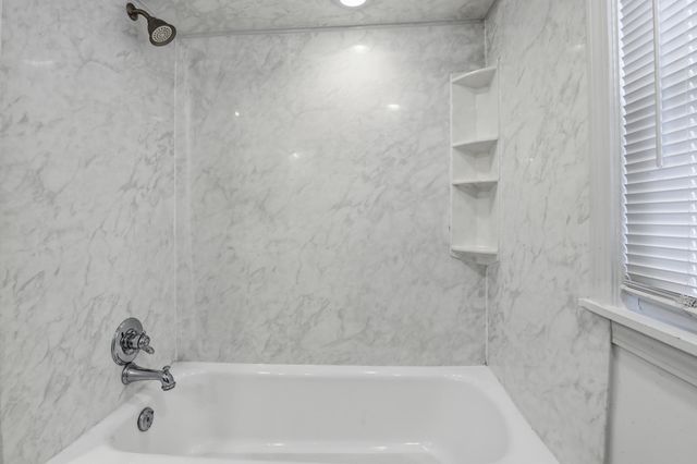 291 Mast Road, Manchester, NH 03102