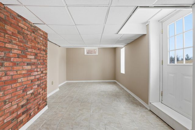 291 Mast Road, Manchester, NH 03102