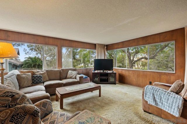 4254 Ampudia St, San Diego, CA 92103