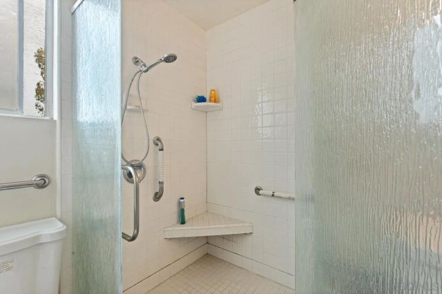 4254 Ampudia St, San Diego, CA 92103