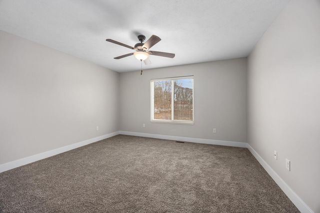 1368 S Village Circle, Kalamazoo, MI 49009