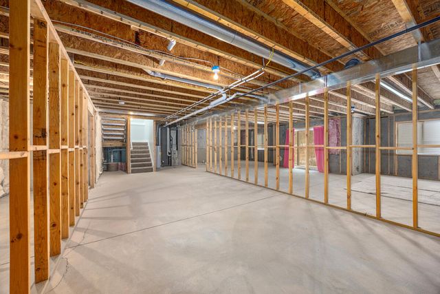 1368 S Village Circle, Kalamazoo, MI 49009