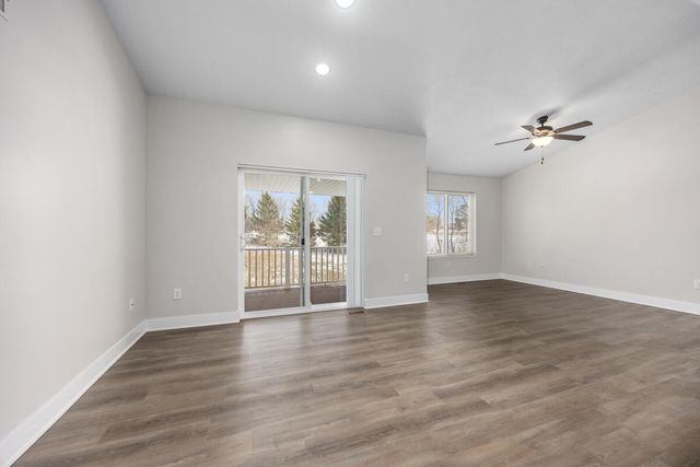 1368 S Village Circle, Kalamazoo, MI 49009