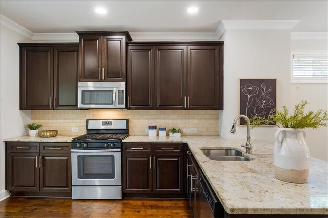 7990 Willoughby Court, Alpharetta, GA 30005