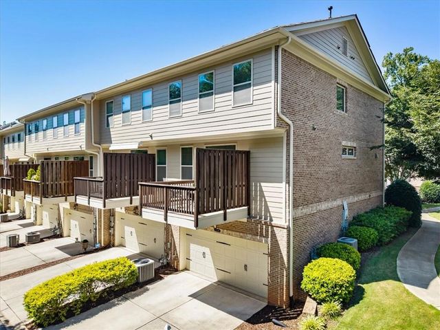 7990 Willoughby Court, Alpharetta, GA 30005