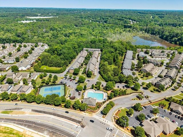 7990 Willoughby Court, Alpharetta, GA 30005