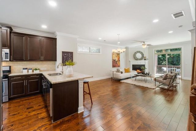 7990 Willoughby Court, Alpharetta, GA 30005