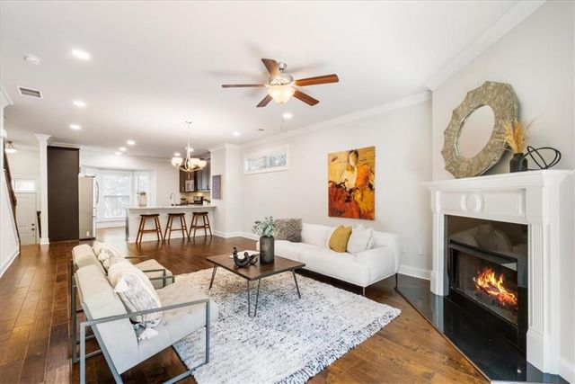 7990 Willoughby Court, Alpharetta, GA 30005