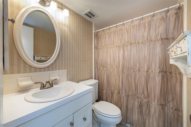 6042 1ST AVENUE S 31, St Petersburg, FL 33707