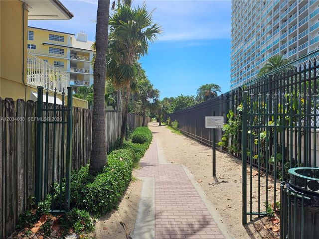 1900 S Ocean Dr 1704, Fort Lauderdale, FL 33316