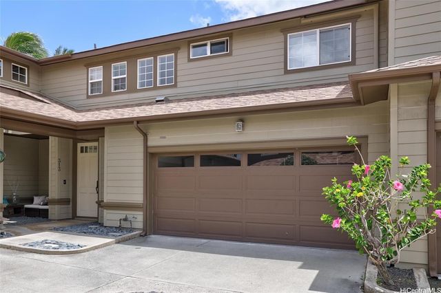 520 Lunalilo Home Road 313, Honolulu, HI 96825