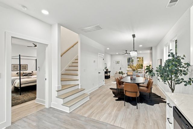 203 Paragon Mills Rd, Nashville, TN 37211